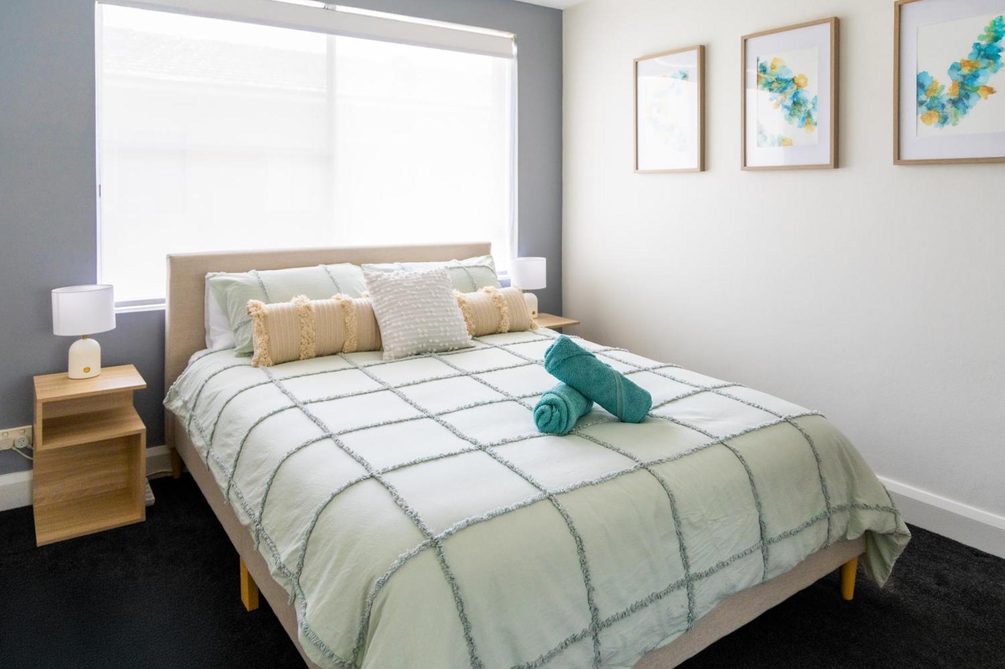 Cozy 2-bed Ramsgate Retreat, Walk To & Shops * Sydney